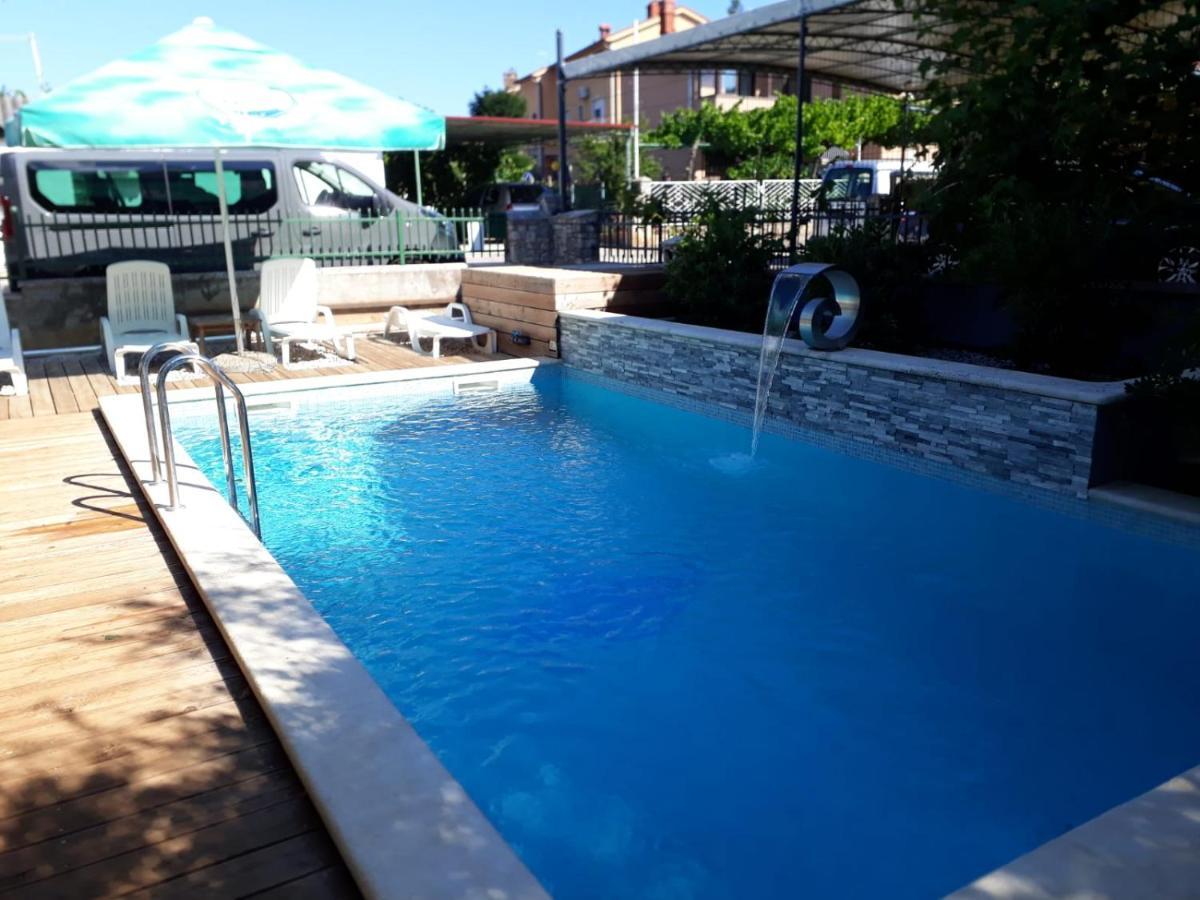 Relax Daire Pula Dış mekan fotoğraf