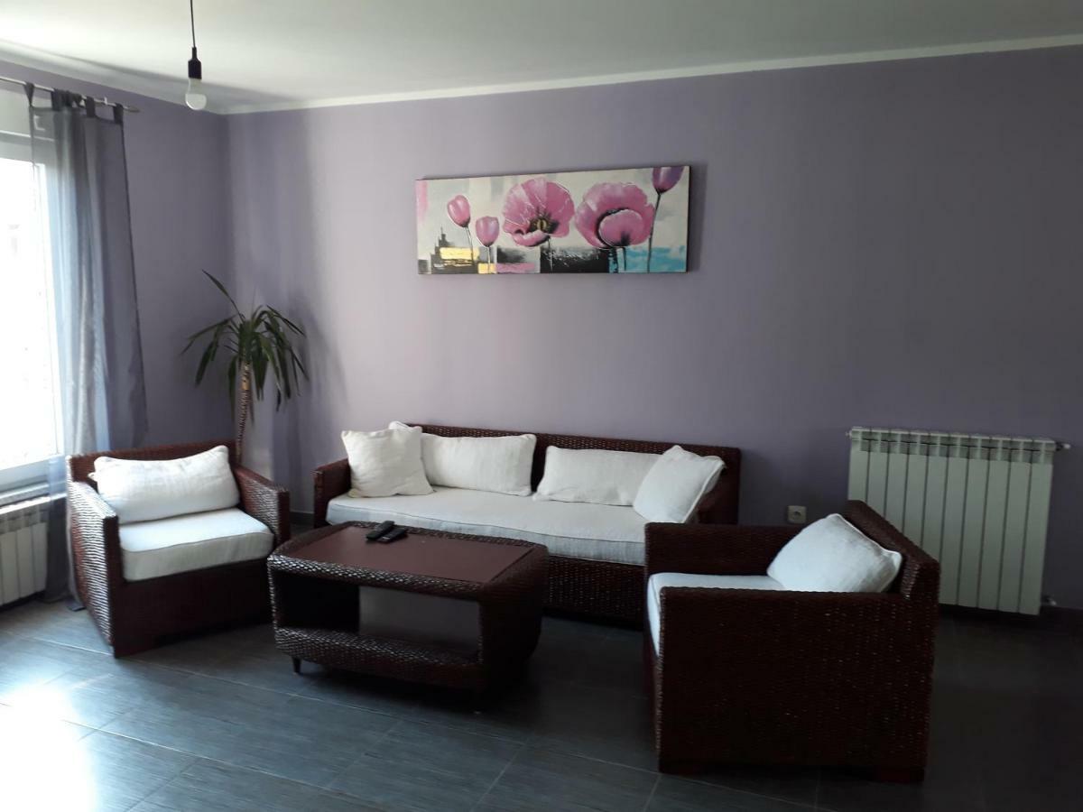 Relax Daire Pula Dış mekan fotoğraf